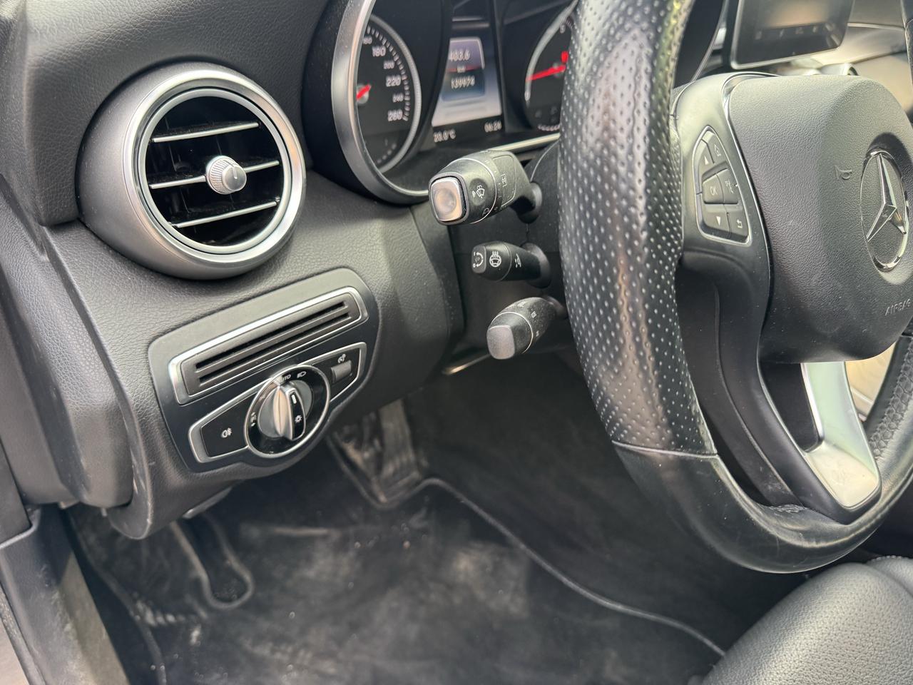 2016 Mercedes-Benz C-Class C 300 Photo