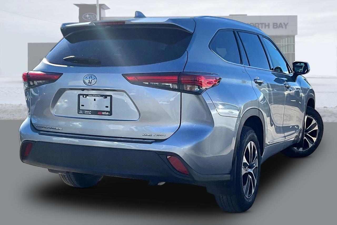 2020 Toyota Highlander AWD  | New Brakes | Remote Start | Tow Package Photo
