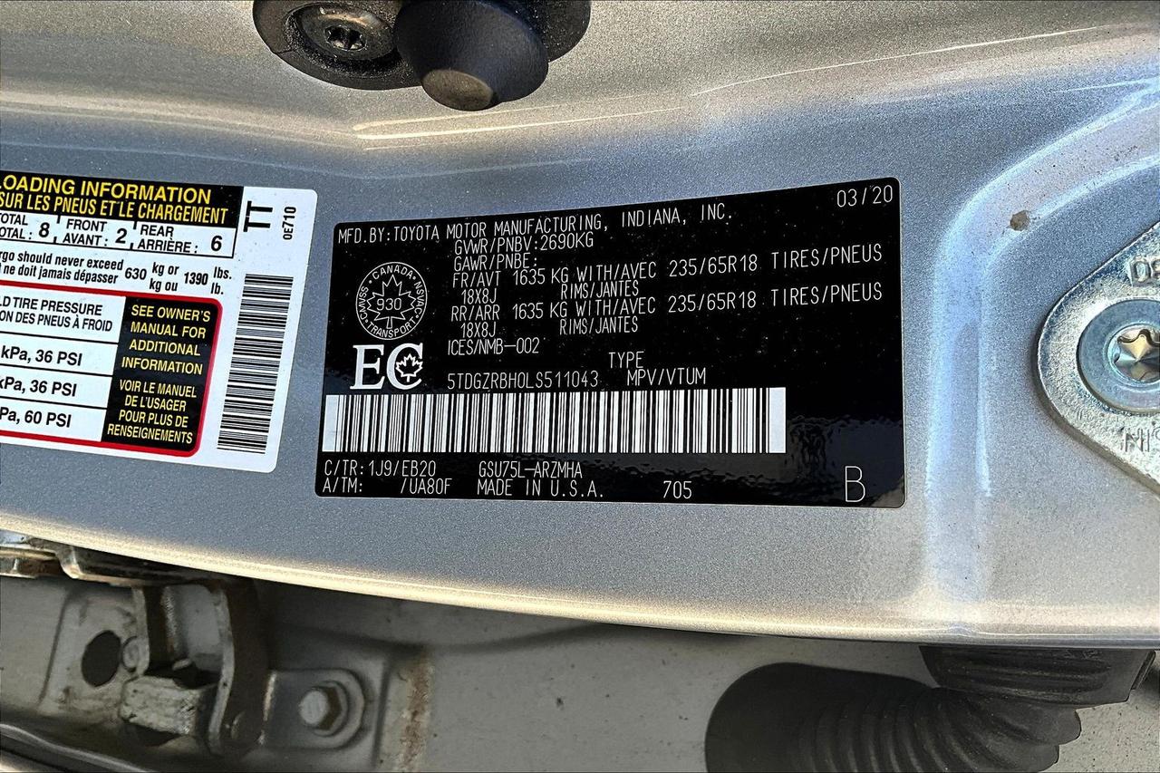 2020 Toyota Highlander AWD  | New Brakes | Remote Start | Tow Package Photo