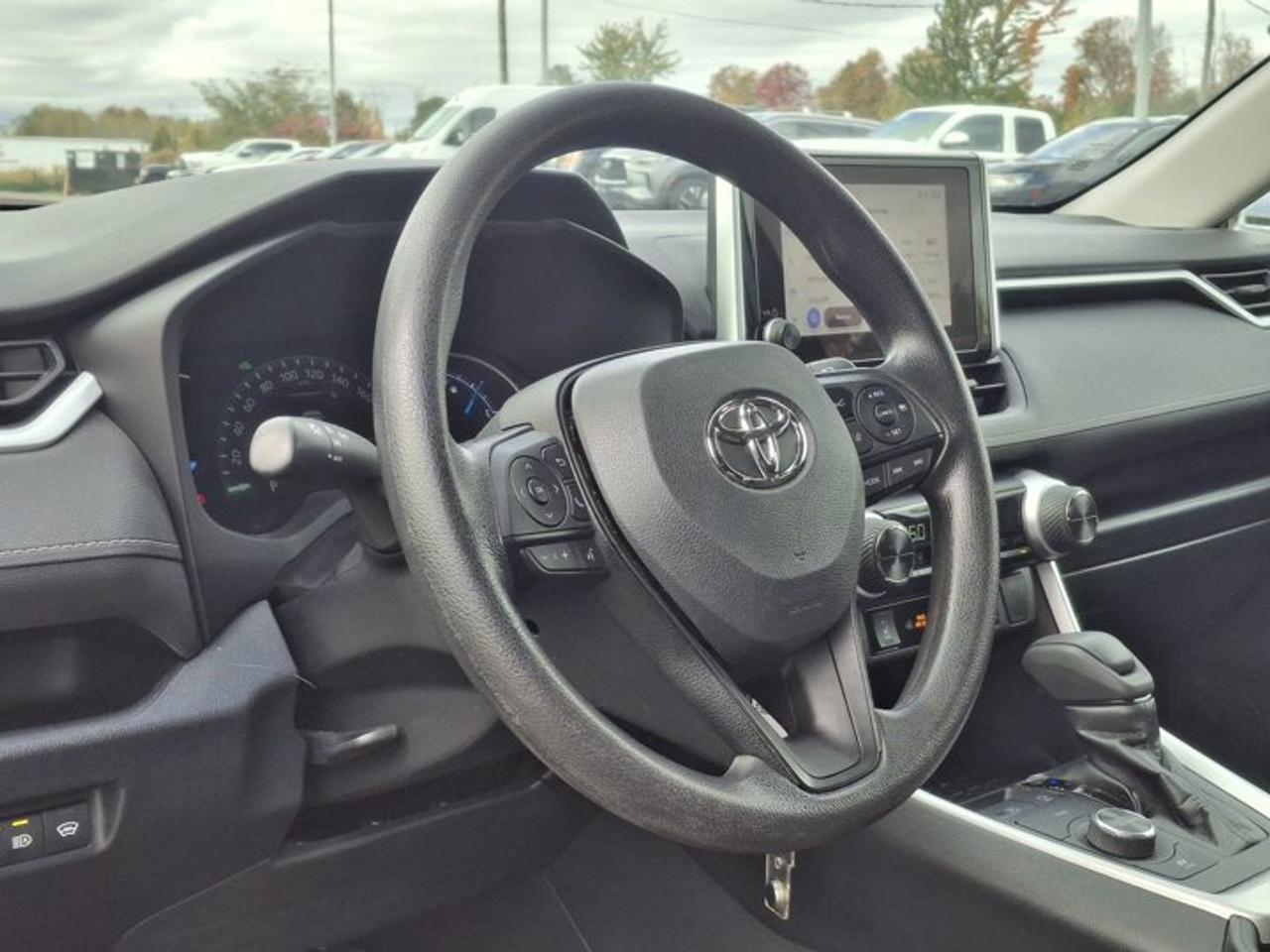 2023 Toyota RAV4 Hybrid LE AWD | Radar Cruise | Heated Seats | CarPlay + Android | Rear Camera | and More ! Photo