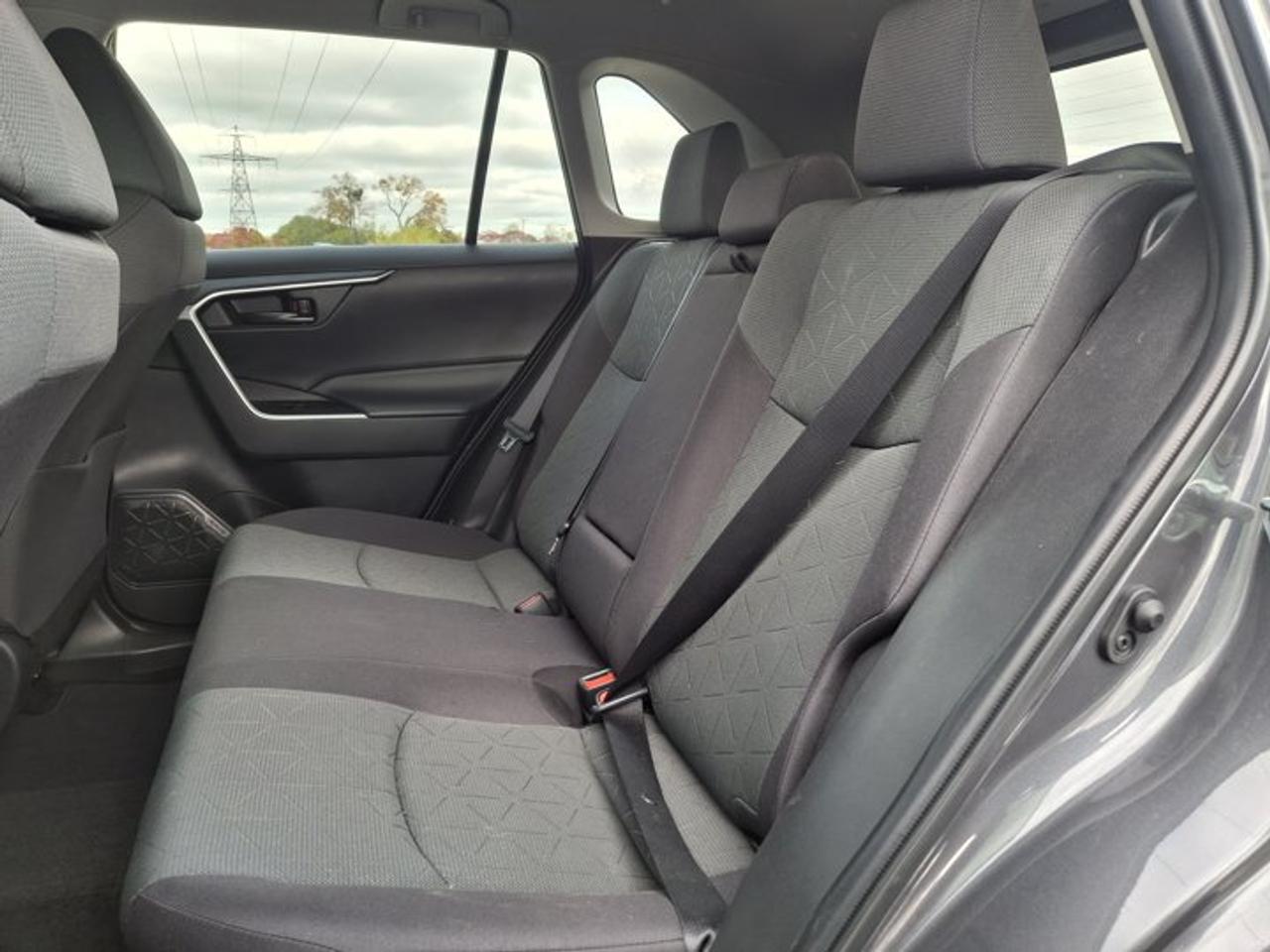 2023 Toyota RAV4 Hybrid LE AWD | Radar Cruise | Heated Seats | CarPlay + Android | Rear Camera | and More ! Photo