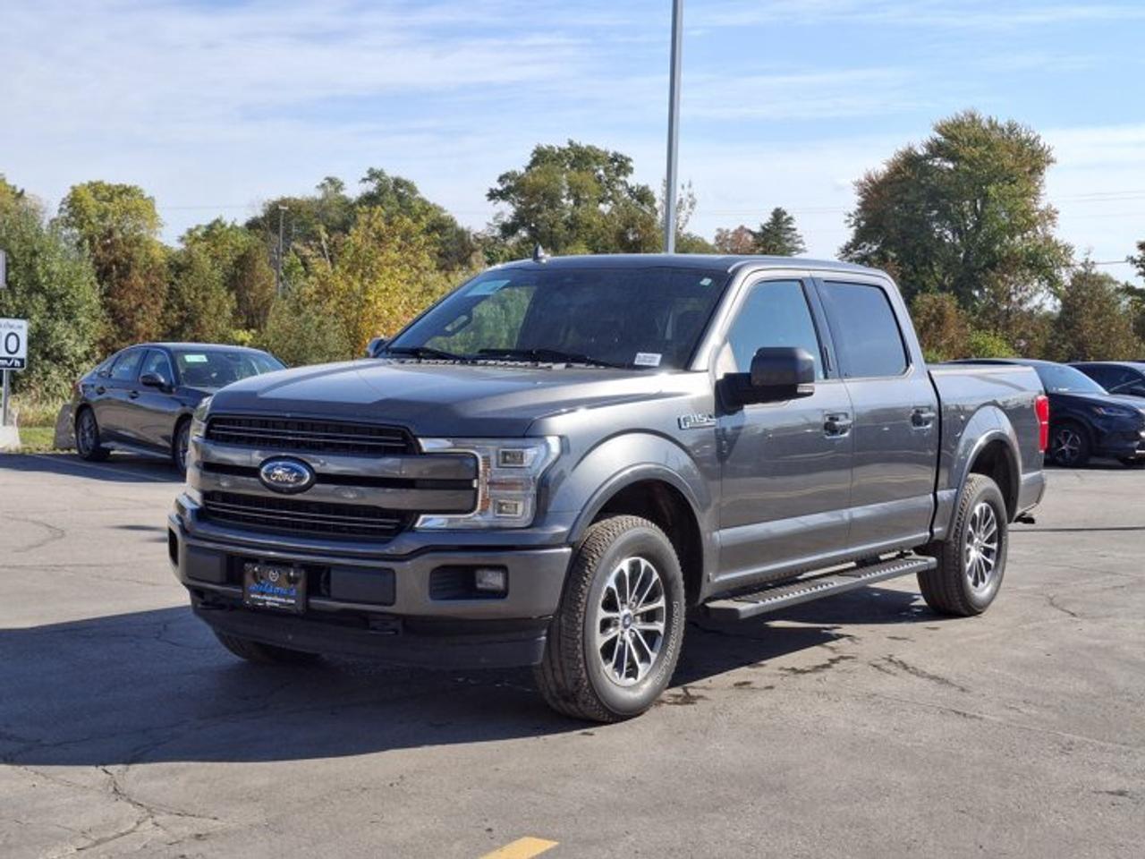 2018 Ford F-150 Lariat Sport 4x4 | Leather | Pano Roof | Heated + Ventilated Seats | B&O Audio | CarPlay & More ! Photo5