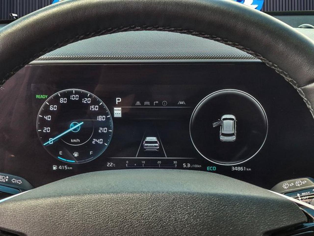 2023 Kia NIRO SX | Leather | Sunroof | Heated + Cooled Seats | Heated Steering | Harman Kardon | and More ! Photo