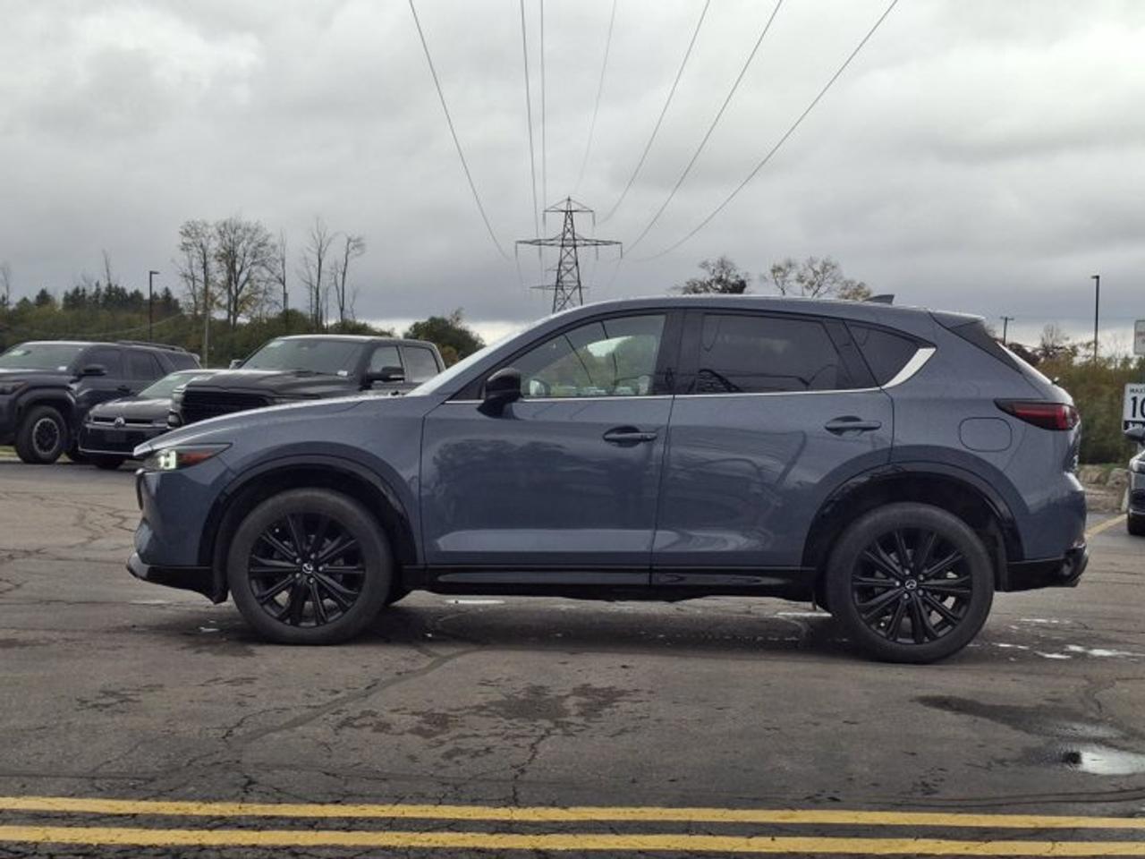 2023 Mazda CX-5 Sport Design AWD | Leather | Sunroof | Heated + Ventilated Seats | Heated Steering | and More ! Photo5