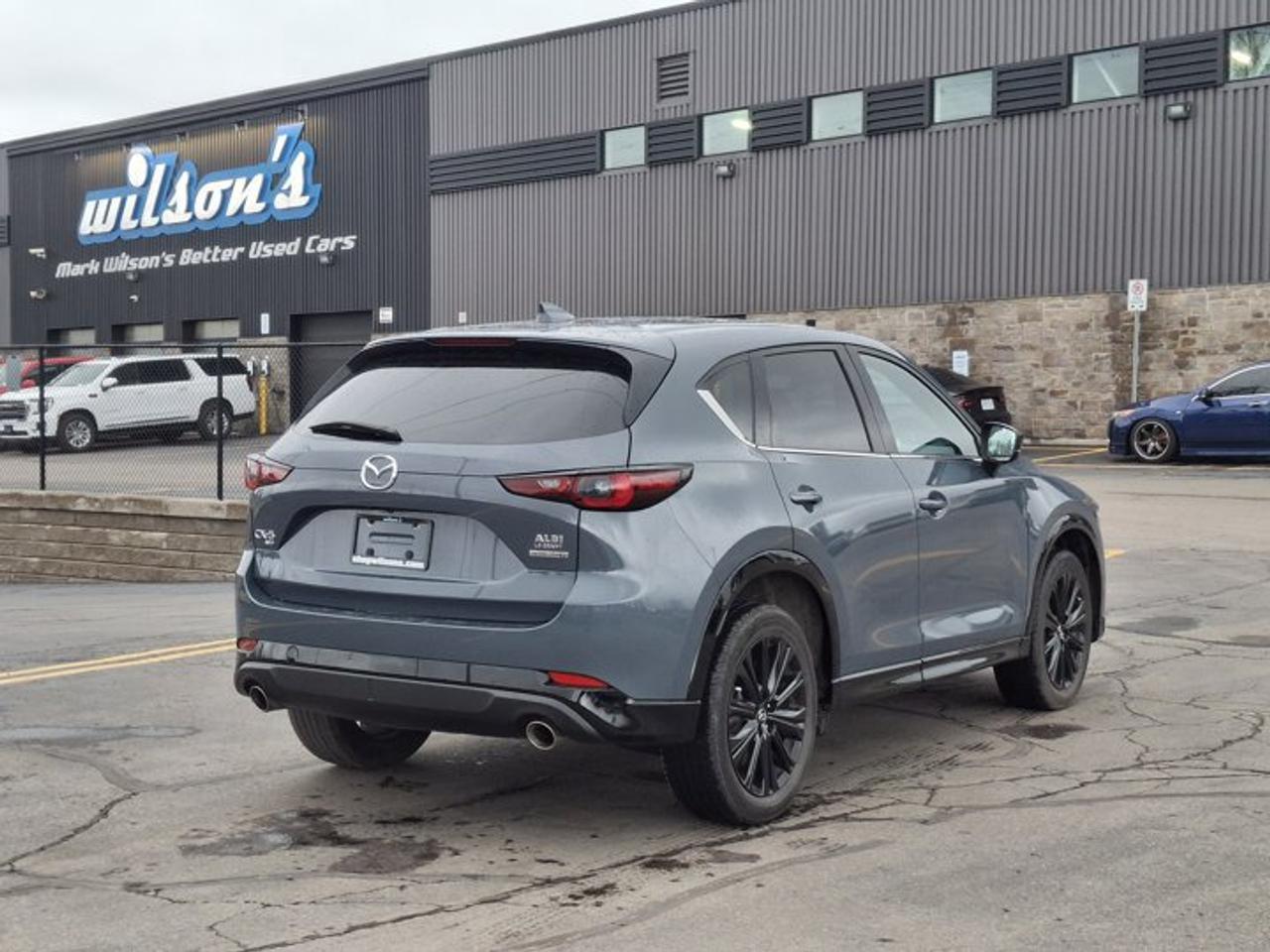 2023 Mazda CX-5 Sport Design AWD | Leather | Sunroof | Heated + Ventilated Seats | Heated Steering | and More ! Photo