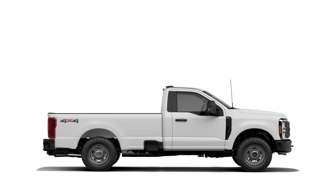 2027 Ford Super Duty F-350 XL Photo