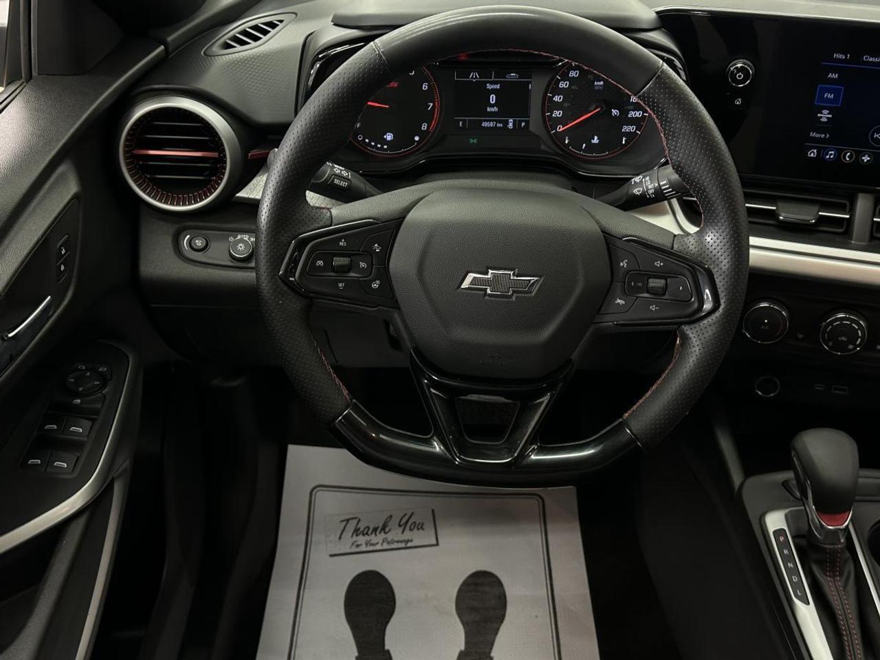 2025 Chevrolet Trax 1RS/REM START/FULL PWR GRP/GM LEASE RETURN! Photo