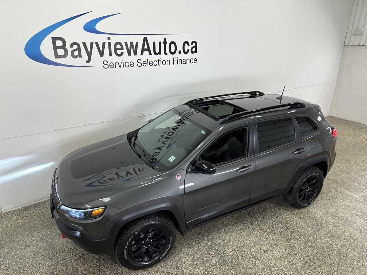 2022 Jeep Cherokee Trailhawk TRAILHAWK ELITE/4X4/PANOROOF/LEATHER/NAVI/PWR GATE/OFF LEASE! Photo