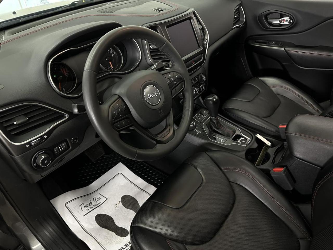 2022 Jeep Cherokee Trailhawk TRAILHAWK ELITE/4X4/PANOROOF/LEATHER/NAVI/PWR GATE/OFF LEASE! Photo
