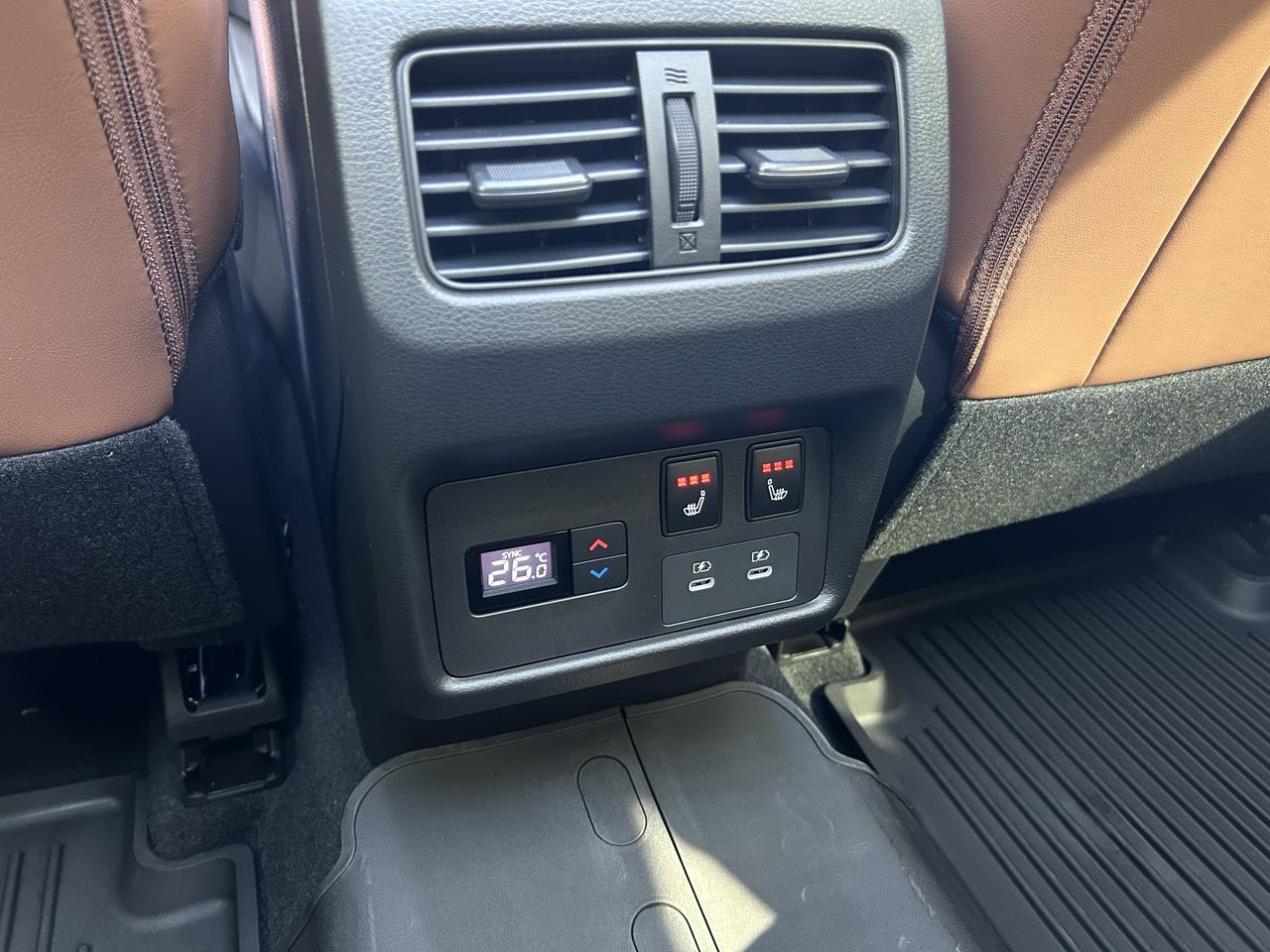 2026 Nissan ROGUE PLATINUM  Photo