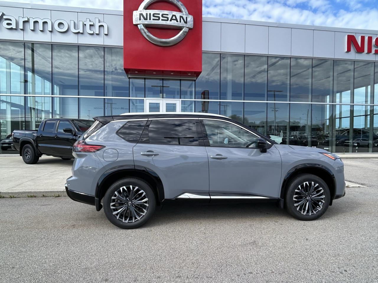 2026 Nissan ROGUE PLATINUM  Photo