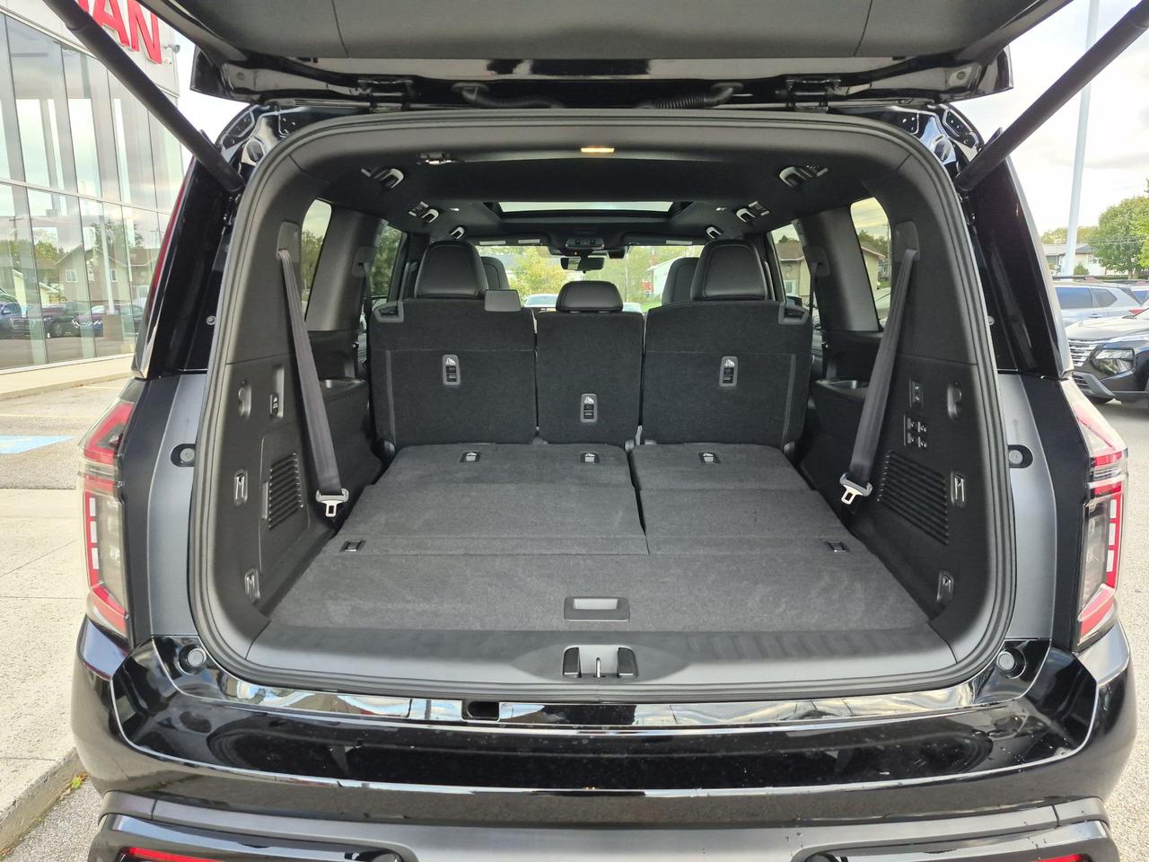 2027 Nissan Armada PRO-4X Photo