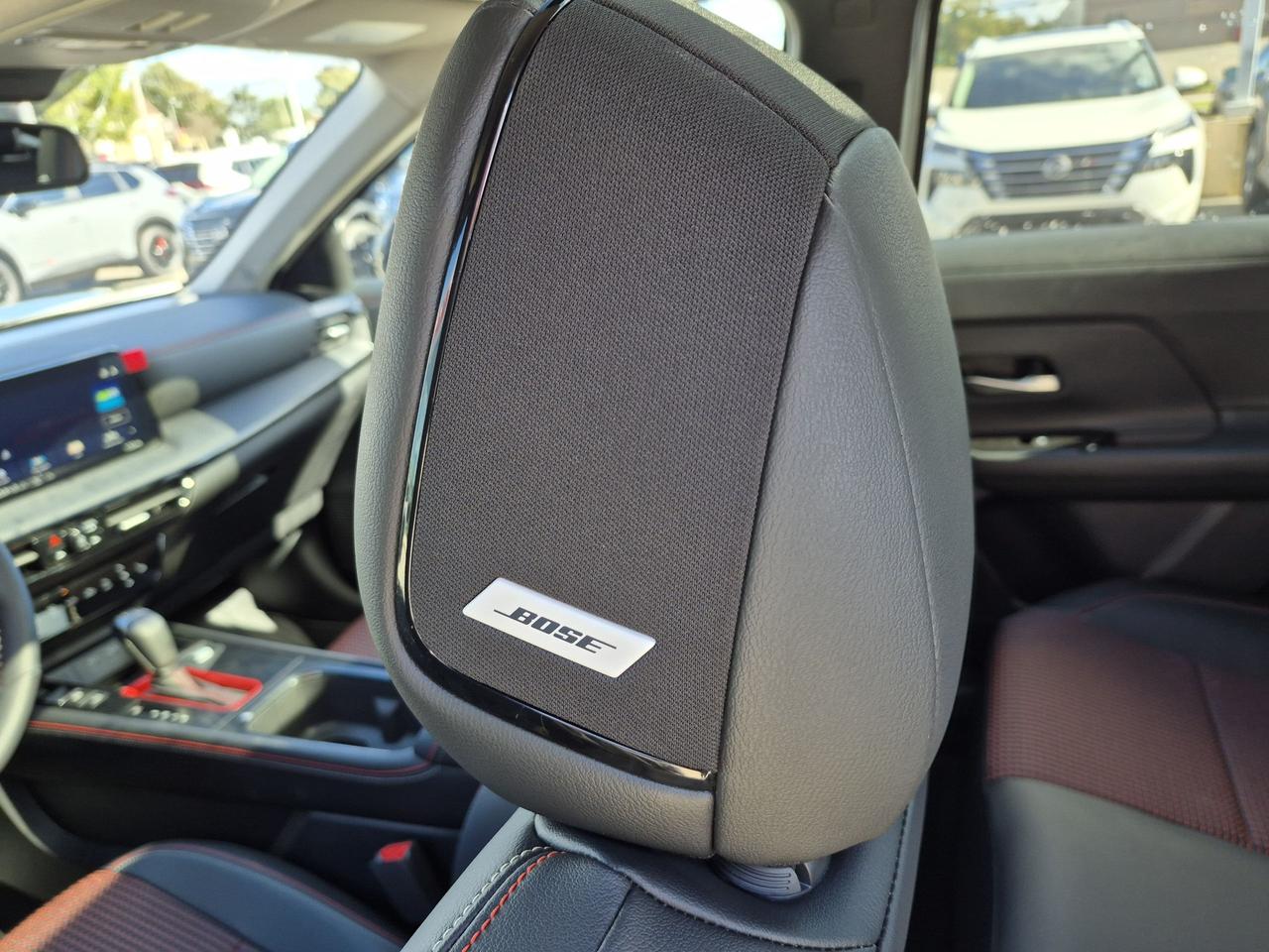 2027 Nissan Kicks SR PREMIUM KICKS SR AWD Photo