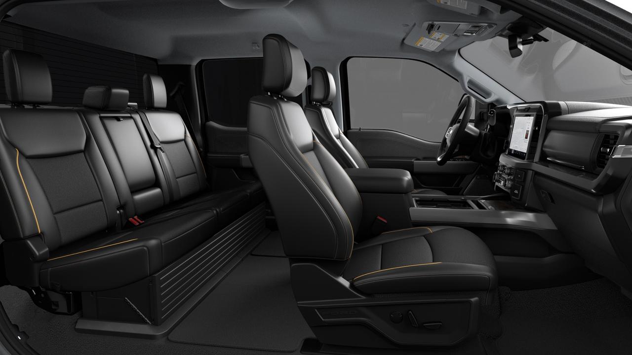 2027 Ford F-350 Lariat Photo5