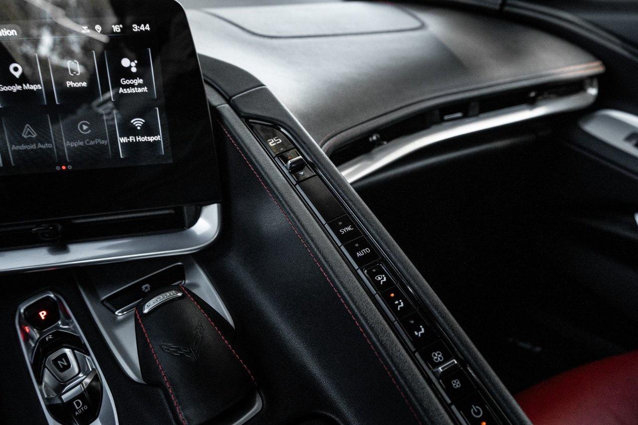 2025 Chevrolet Corvette 1LT Photo