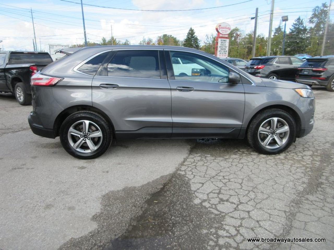 2023 Ford Edge ALL-WHEEL DRIVE SEL-PACKAGE 5 PASSENGER 2.0L - DOHC.. NAVIGATION.. POWER TAILGATE.. LEATHER.. HEATED SEATS & WHEEL.. BACK-UP CAMERA.. Photo