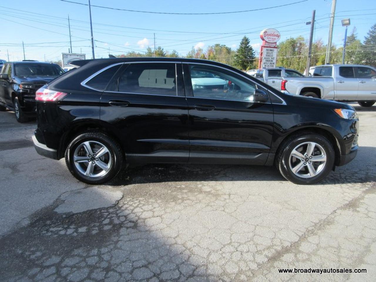 2023 Ford Edge ALL-WHEEL DRIVE SEL-VERSION 5 PASSENGER 2.0L - DOHC.. NAVIGATION.. LEATHER.. HEATED SEATS & WHEEL.. BACK-UP CAMERA.. POWER TAILGATE.. Photo