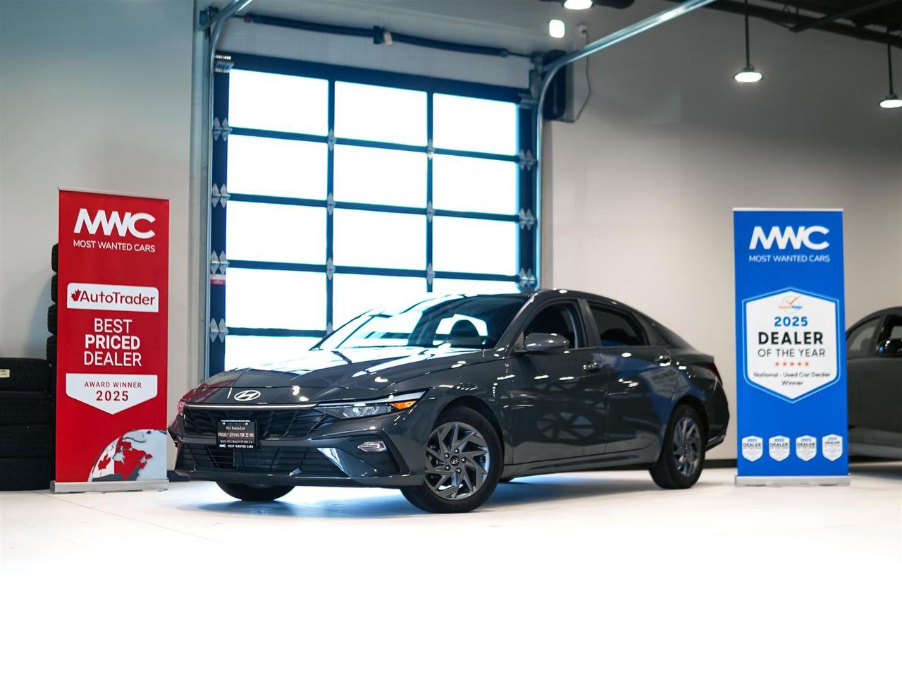2025 Hyundai Elantra PREFERRED | BLIND SPOT | APP CONNECT | NO ACCIDENTS Photo