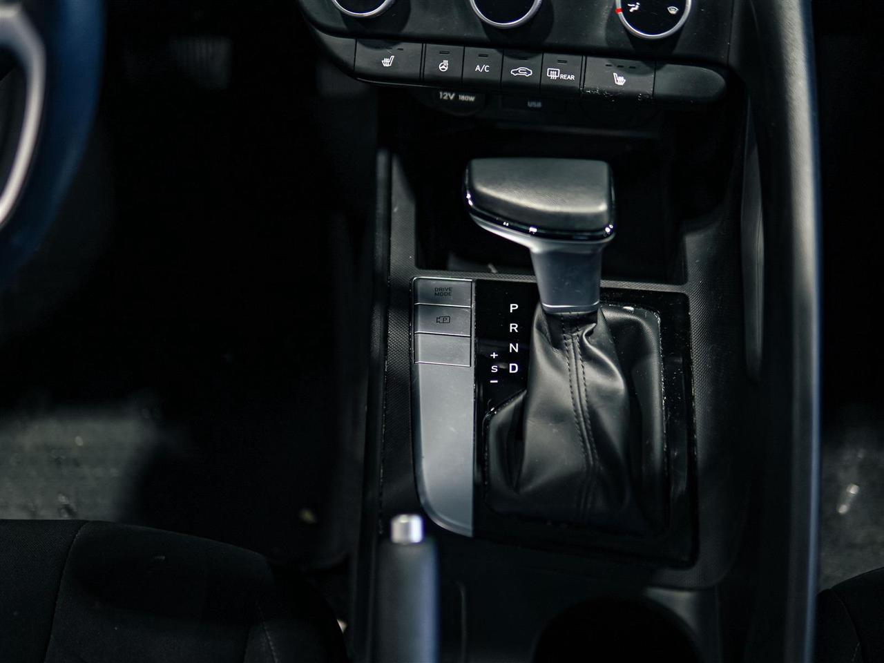 2025 Hyundai Elantra PREFERRED | BLIND SPOT | APP CONNECT | NO ACCIDENTS Photo