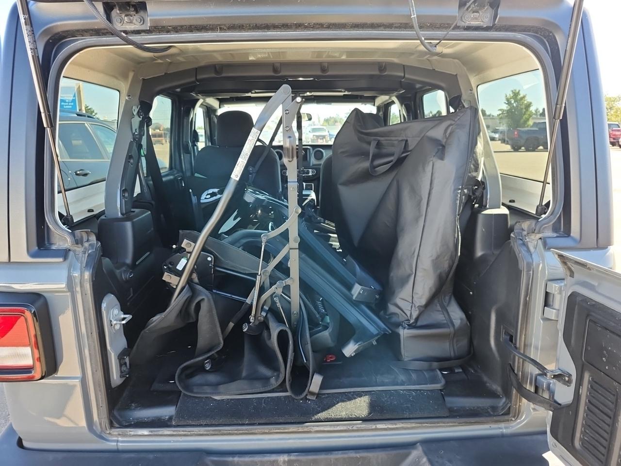 2023 Jeep Wrangler WILLYS 4X4 | DUAL TOP | PREF PKG | TECH PKG | ALPINE | COLD PKG Photo