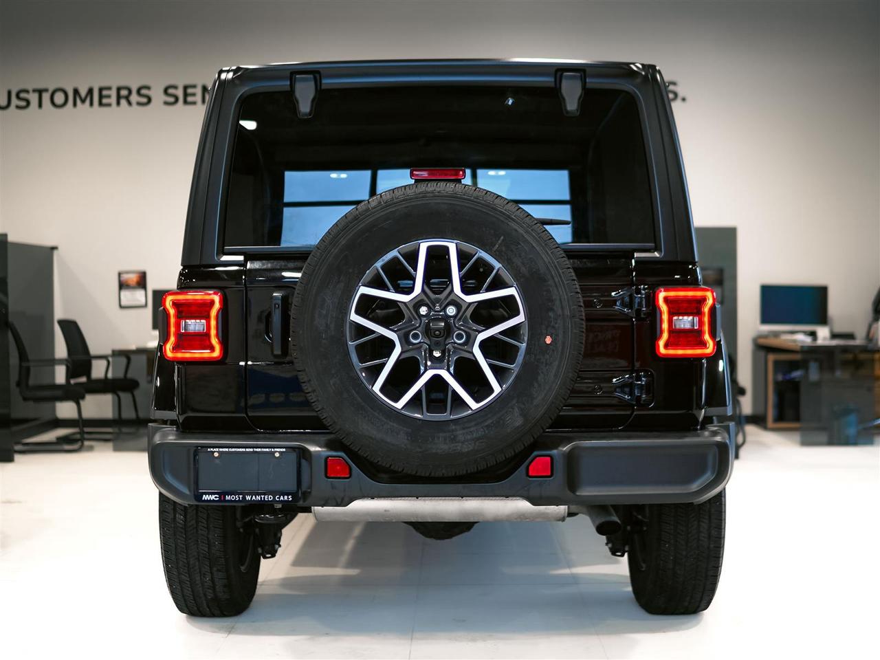 2024 Jeep Wrangler SAHARA 4X4 | NO ACCIDENTS | FULL SERVICE HISTORY Photo