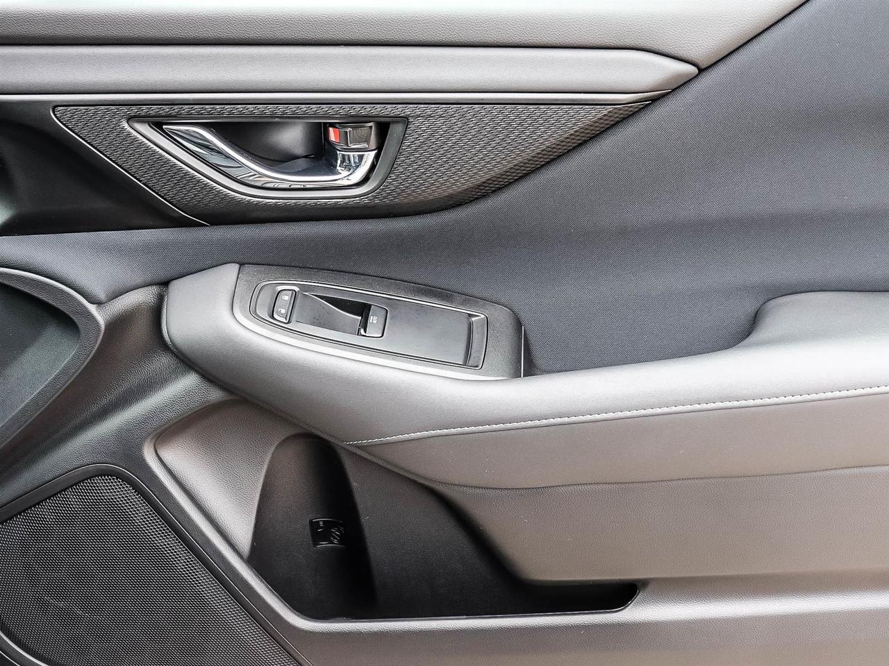 2025 Subaru Outback Touring Photo