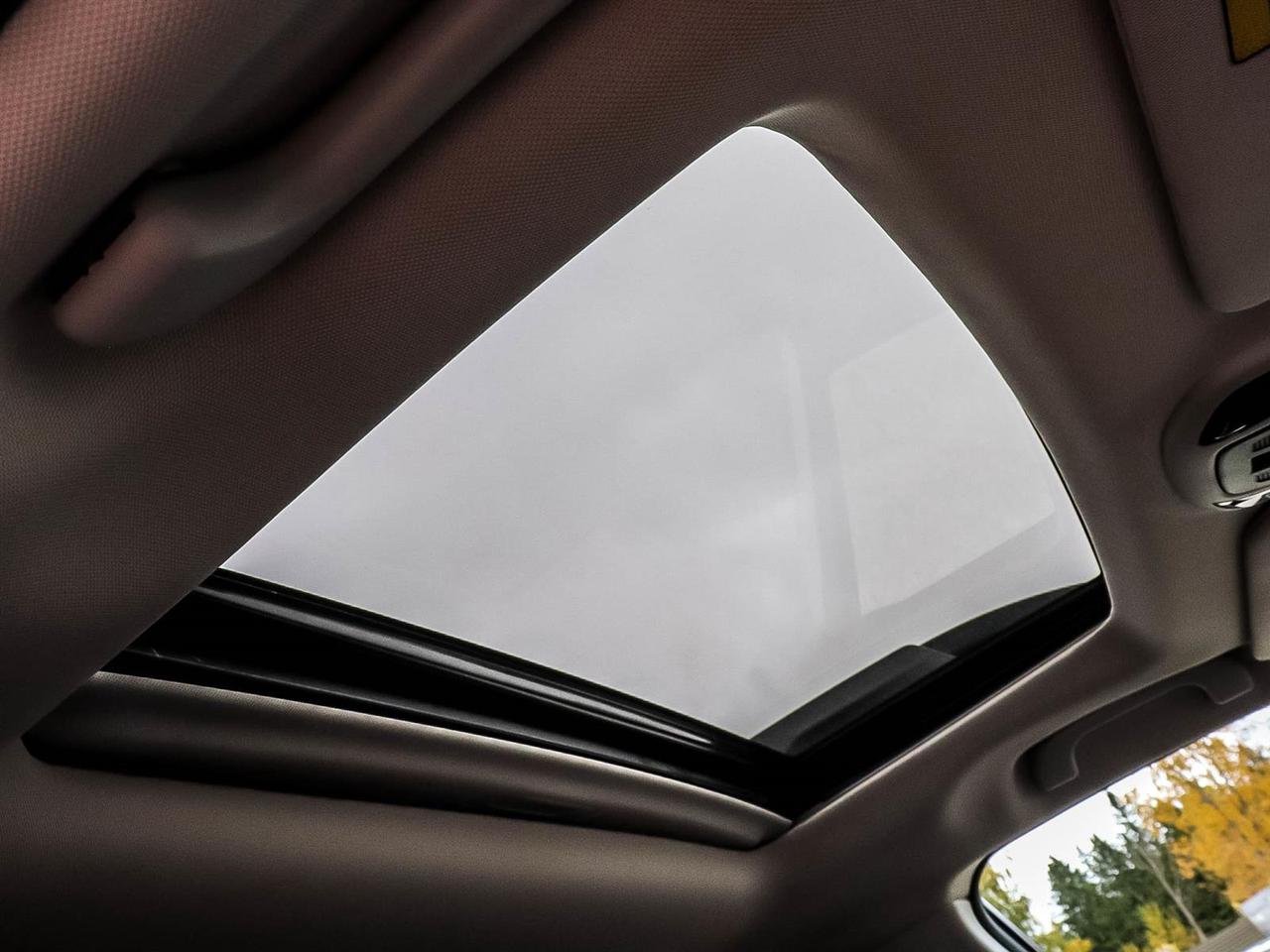 2025 Subaru Outback Touring Photo