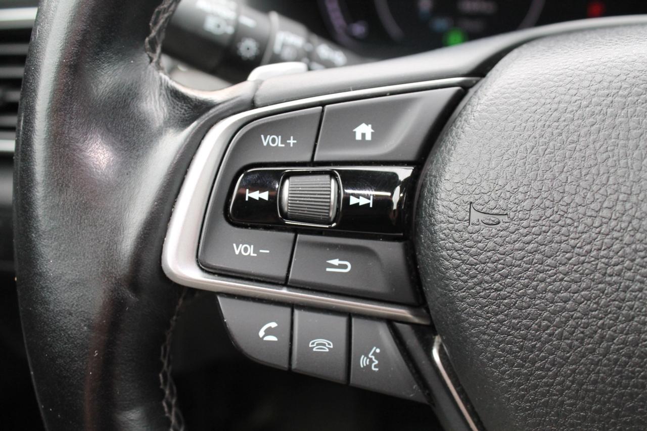 2018 Honda Accord Touring Photo