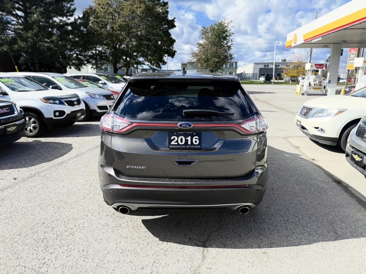 2016 Ford Edge SEL - TWO OWNER - ALL SERVICE! Photo