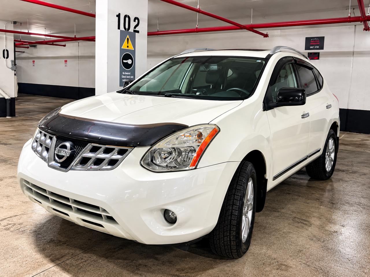 2013 Nissan Rogue SL Photo2