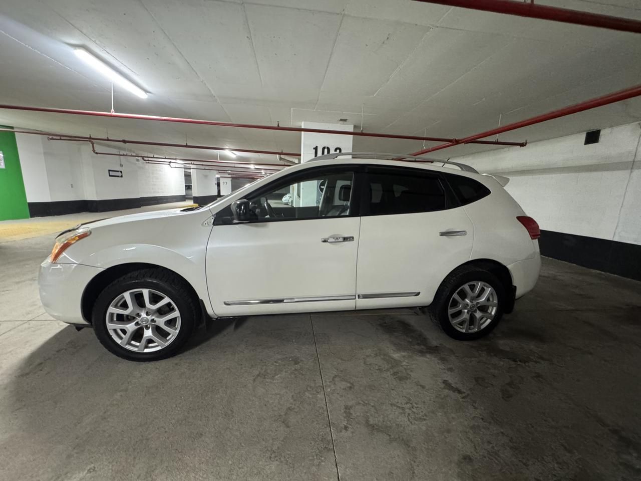 2013 Nissan Rogue SL Photo