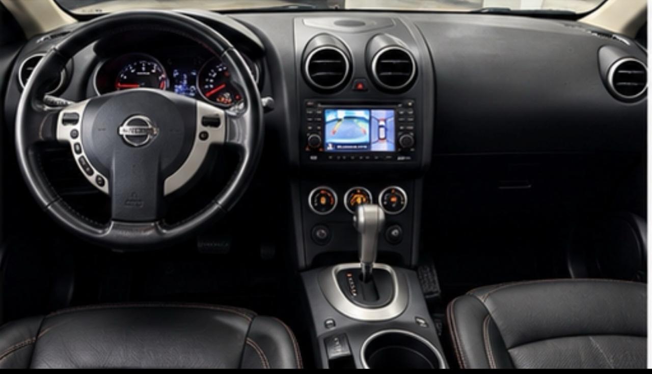 2013 Nissan Rogue SL Photo