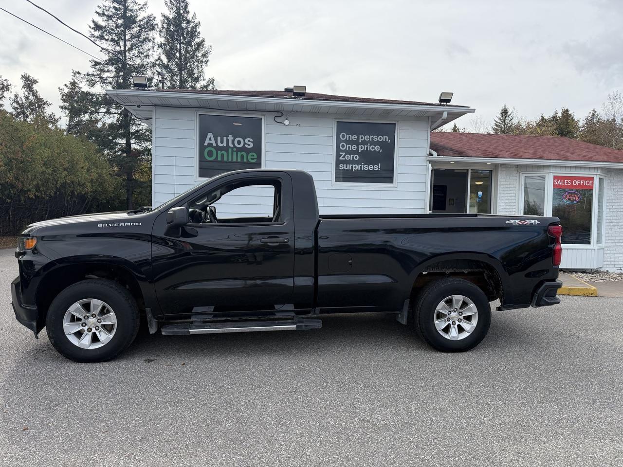 2020 Chevrolet Silverado 1500 Work Truck-5.3 V8-8ft bed -leather seats -4x4 - Photo1