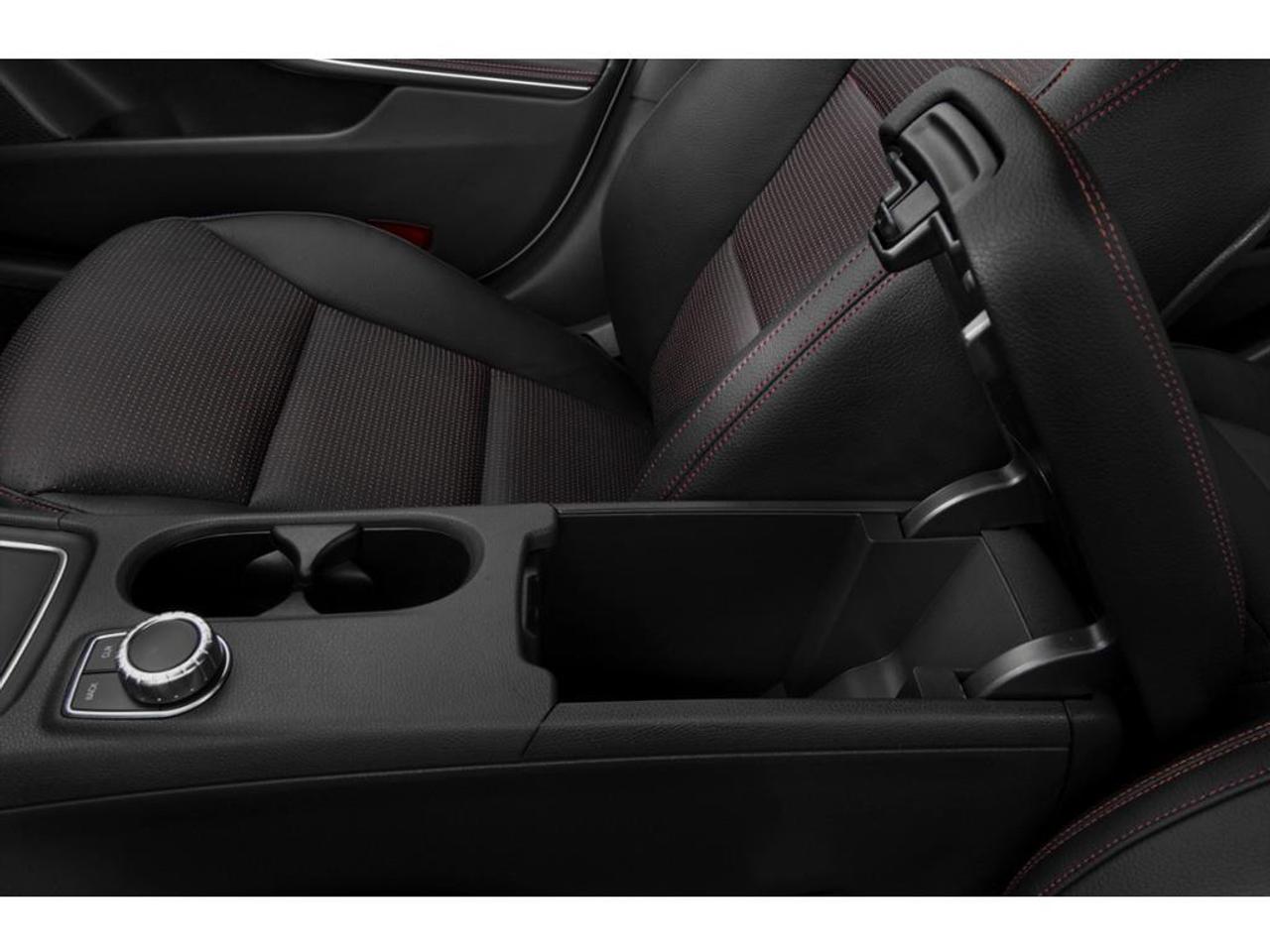 2015 Mercedes-Benz CLA-Class  Photo