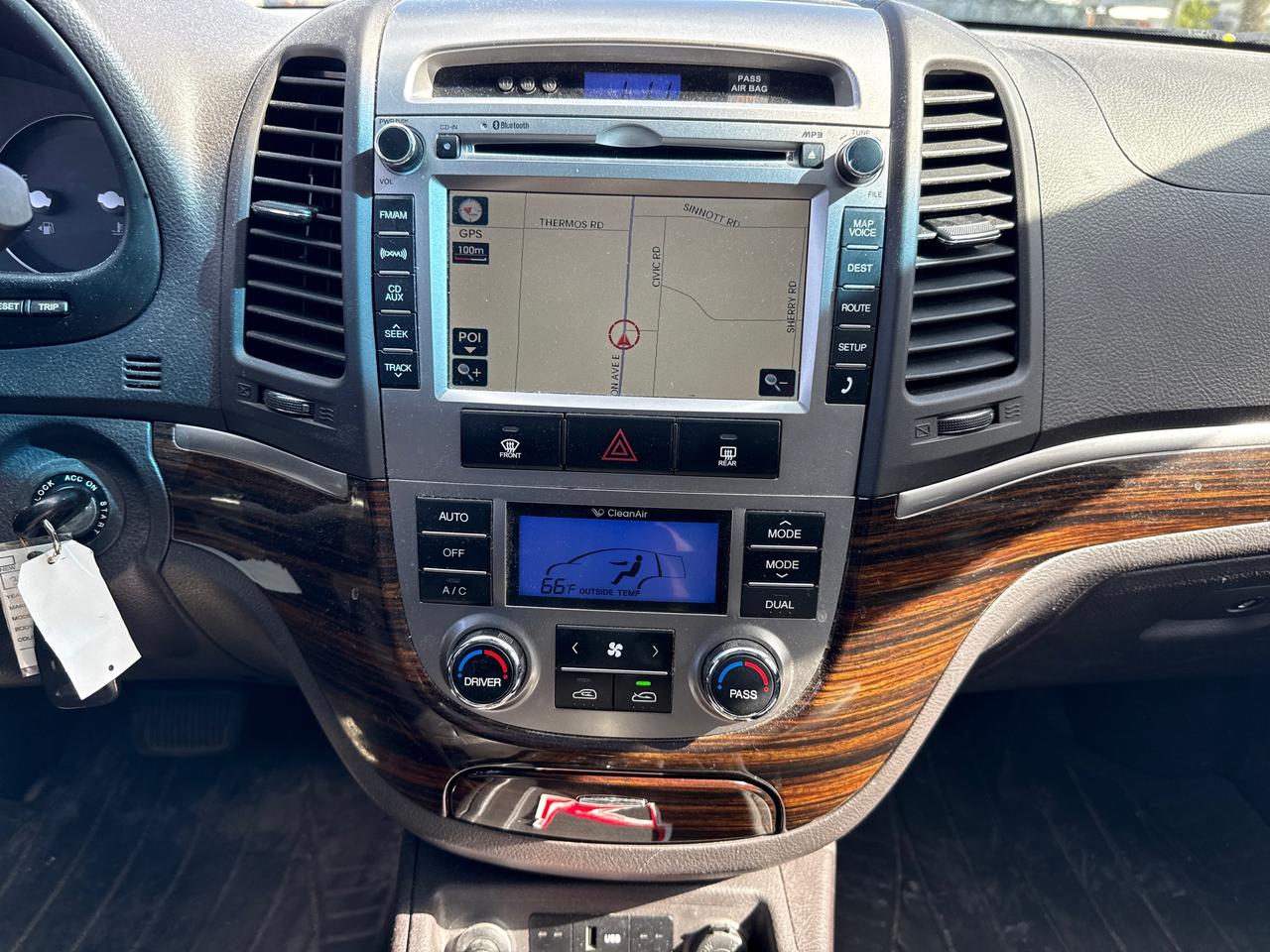 2010 Hyundai Santa Fe Limited 3.5 Photo