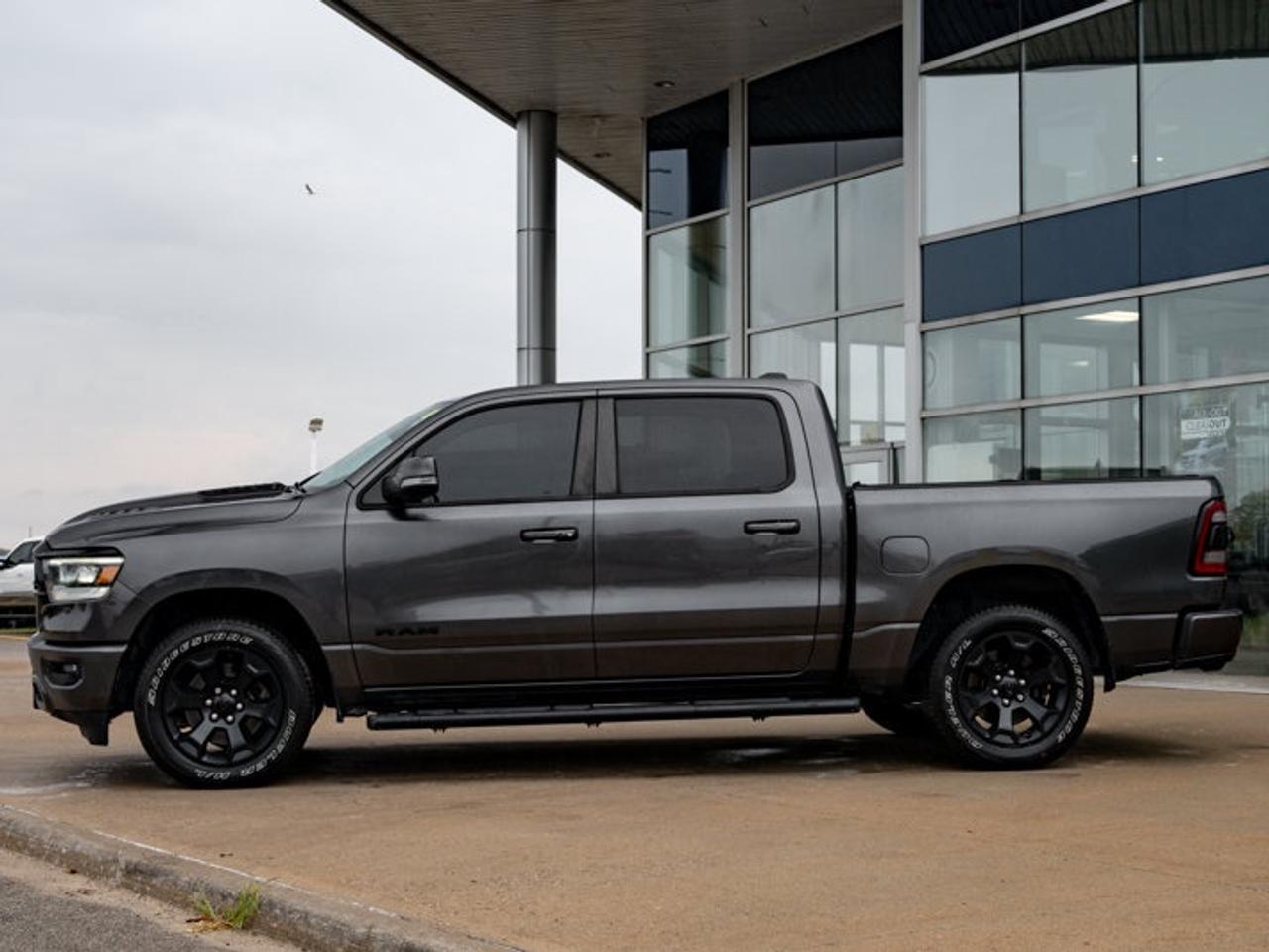 2020 RAM 1500 SPORT Photo