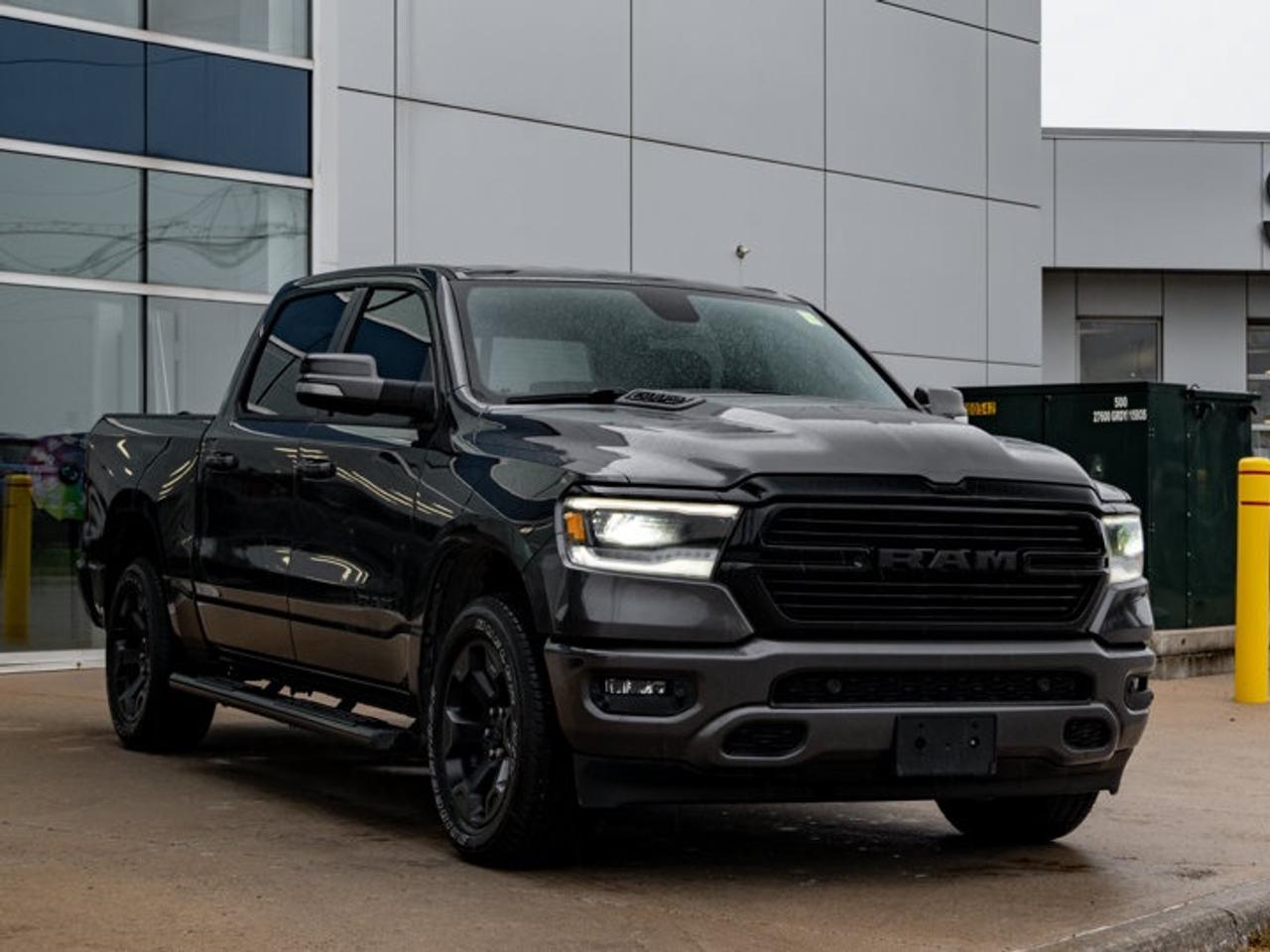 2020 RAM 1500 SPORT Photo