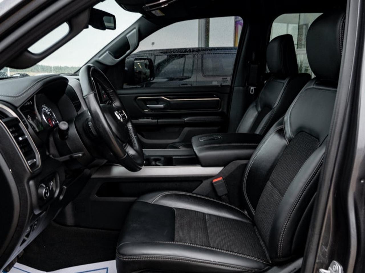 2020 RAM 1500 SPORT Photo