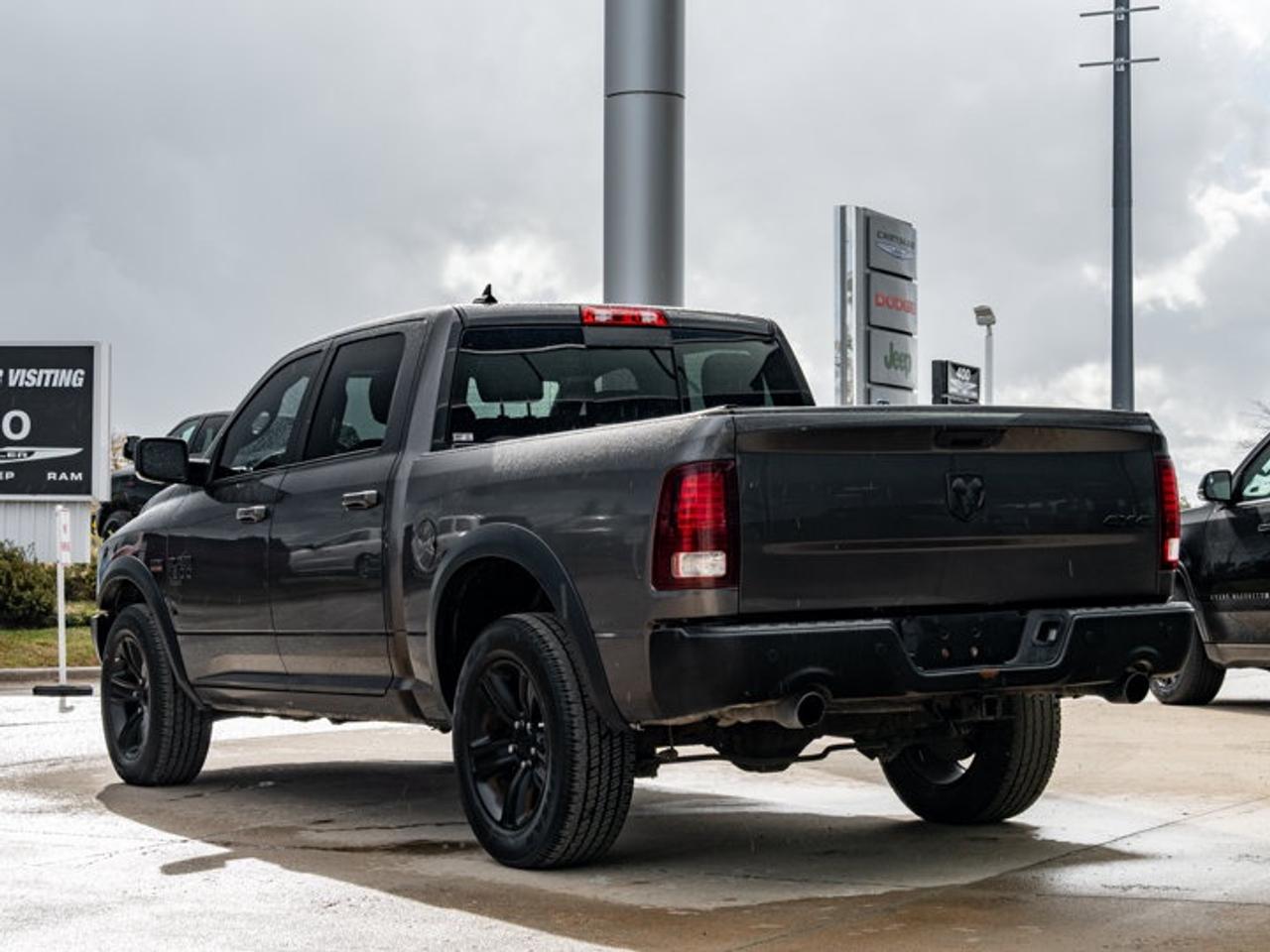 2022 RAM 1500 Classic WARLOCK Photo