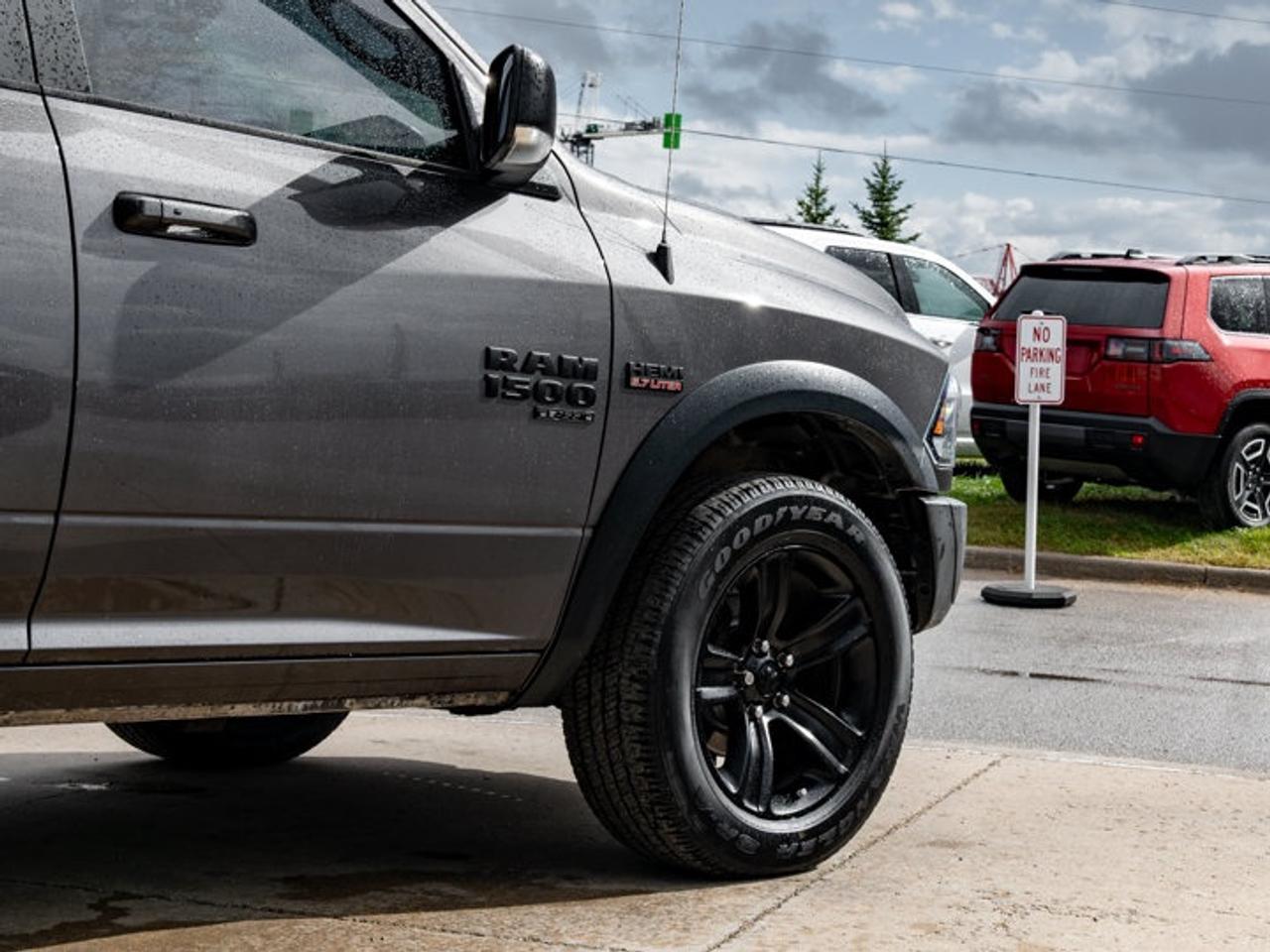 2022 RAM 1500 Classic WARLOCK Photo