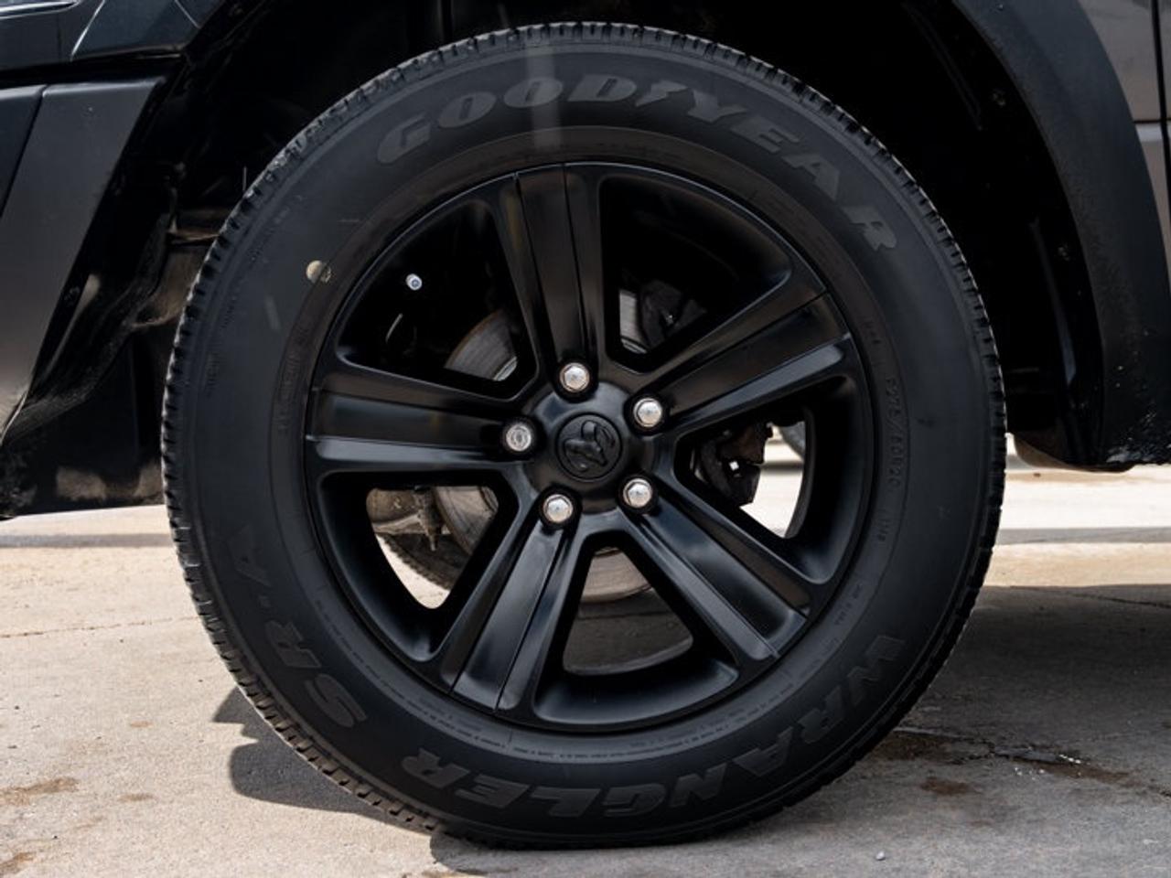 2022 RAM 1500 Classic WARLOCK Photo