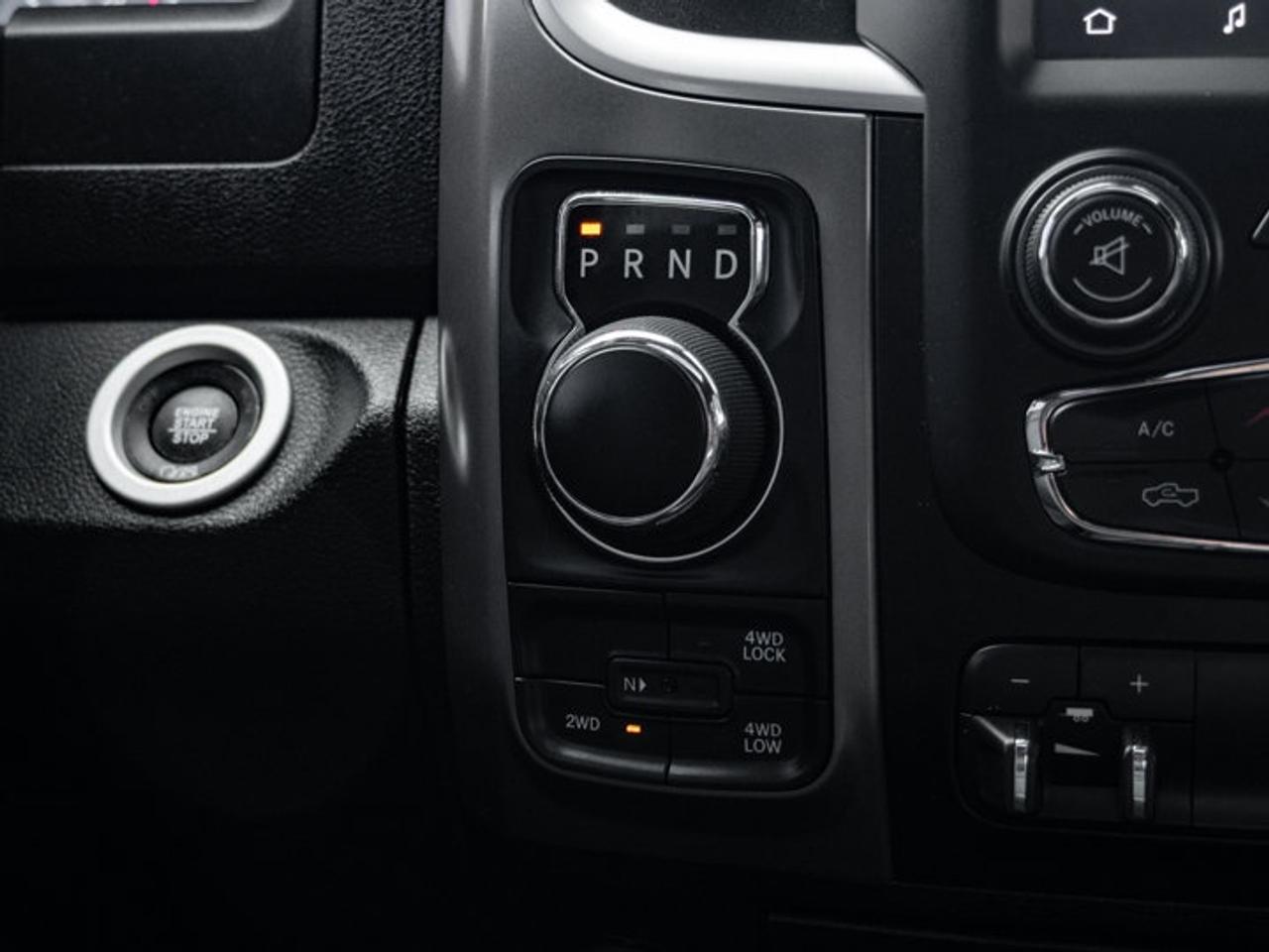 2022 RAM 1500 Classic WARLOCK Photo