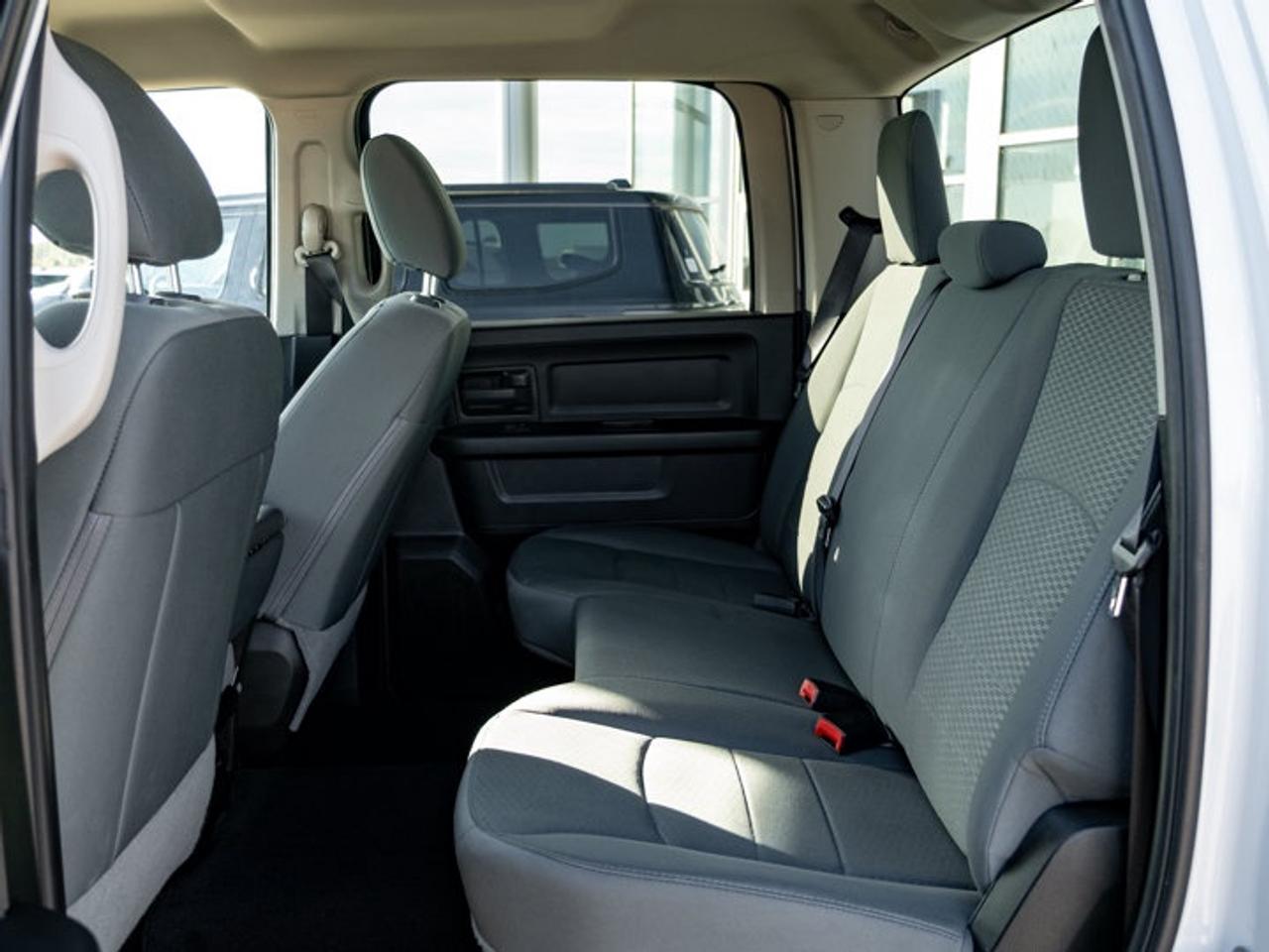 2019 RAM 1500 Classic EXPRESS Photo