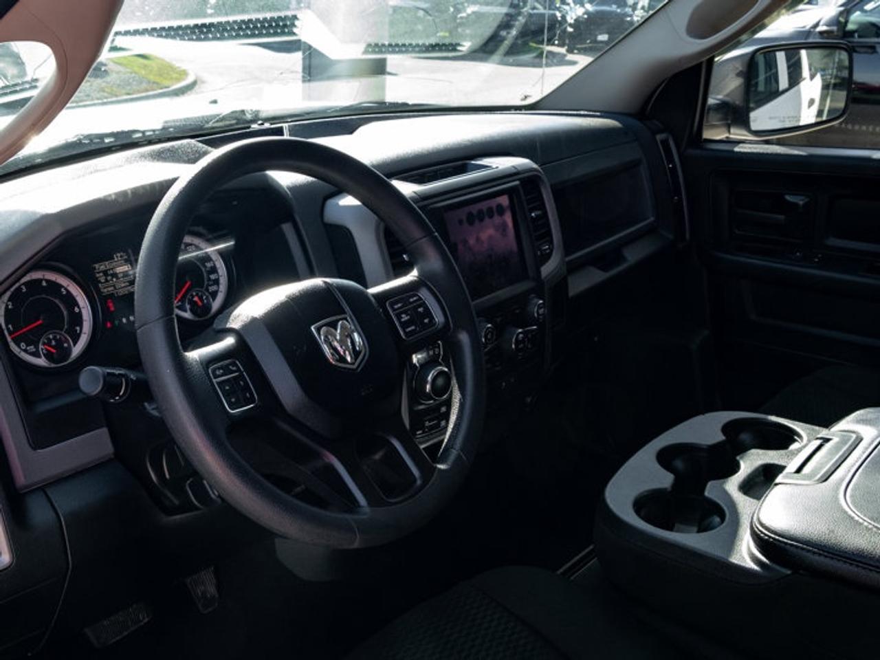 2019 RAM 1500 Classic EXPRESS Photo