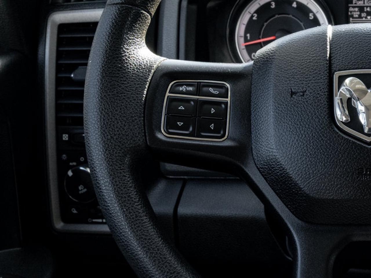 2019 RAM 1500 Classic EXPRESS Photo