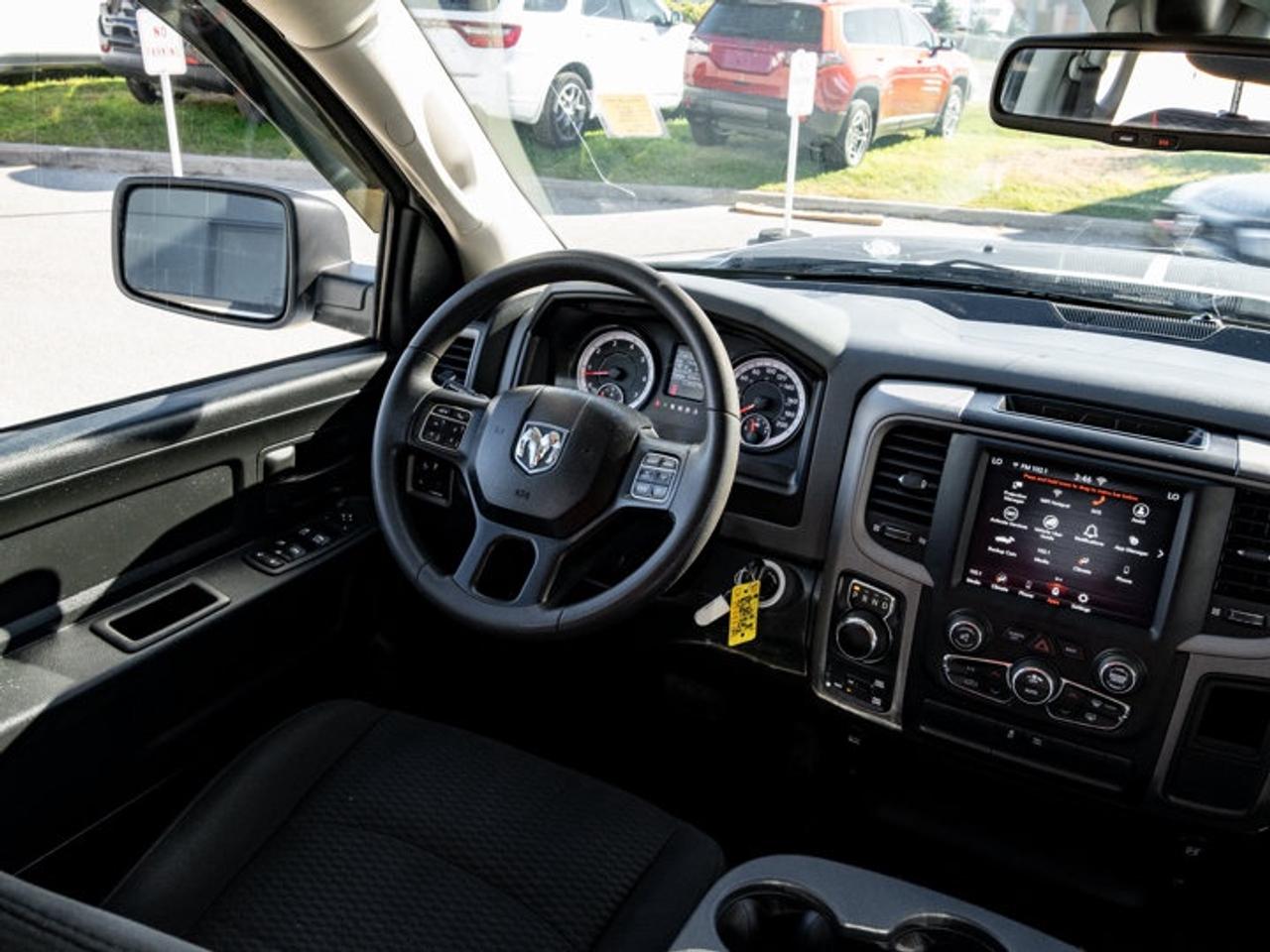 2019 RAM 1500 Classic EXPRESS Photo