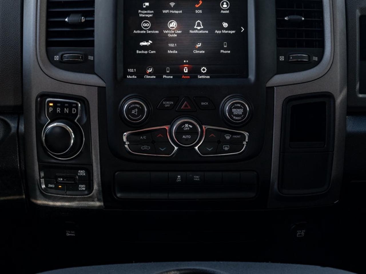 2019 RAM 1500 Classic EXPRESS Photo