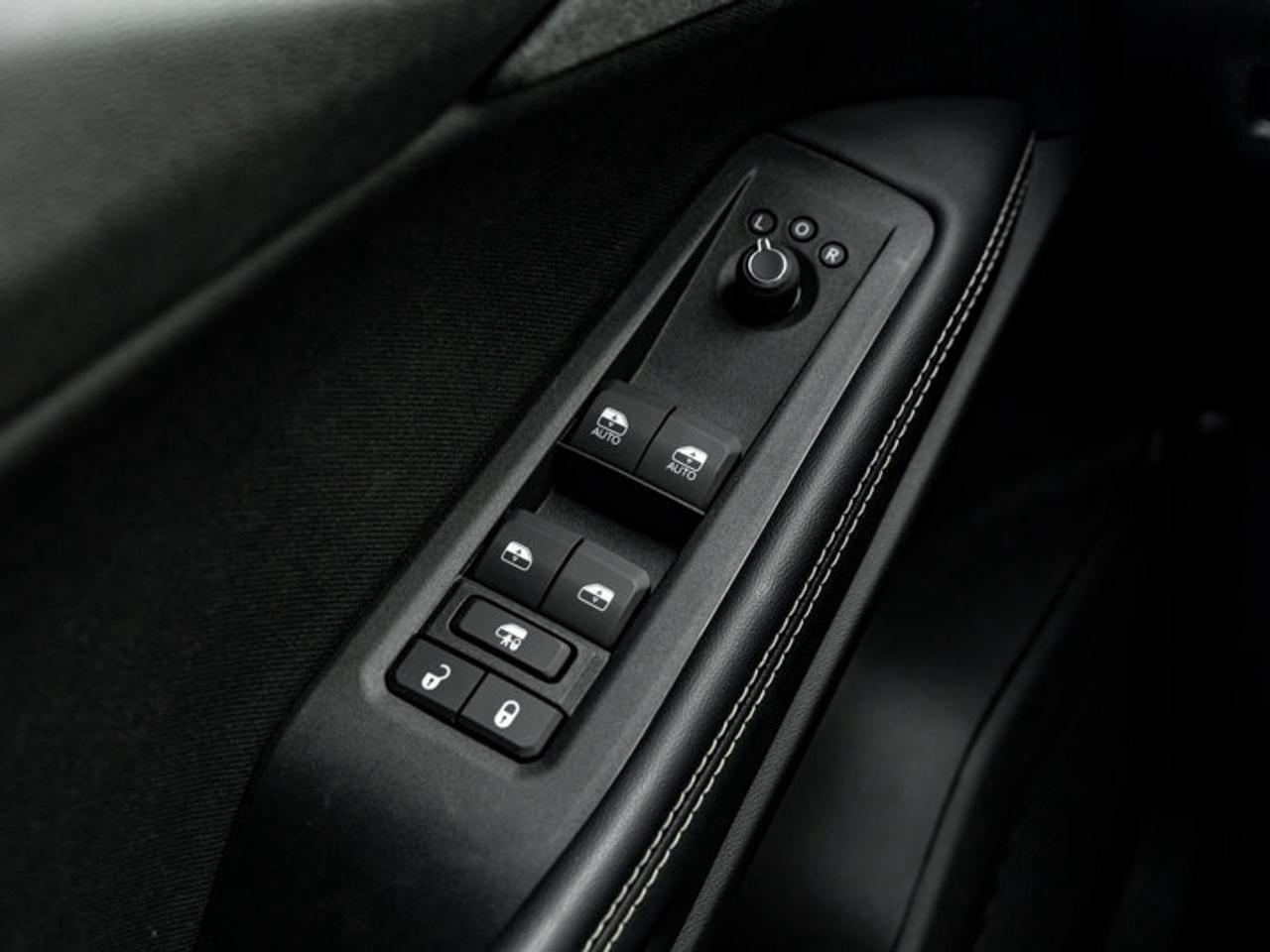 2026 Jeep Cherokee laredo Photo