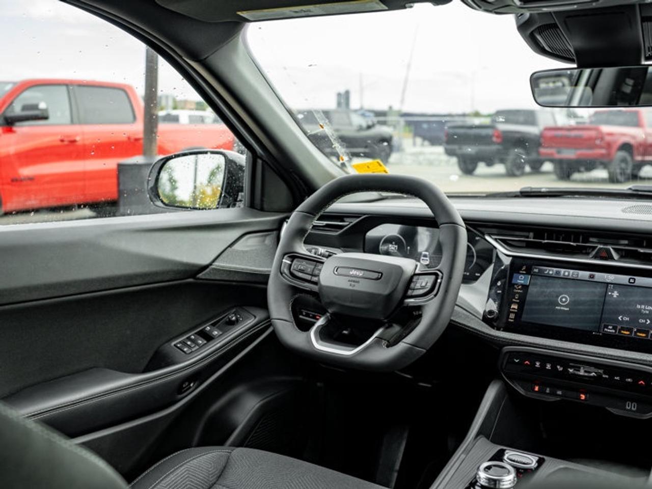 2026 Jeep Cherokee laredo Photo