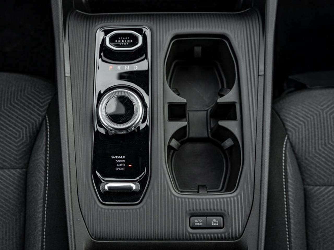 2026 Jeep Cherokee laredo Photo